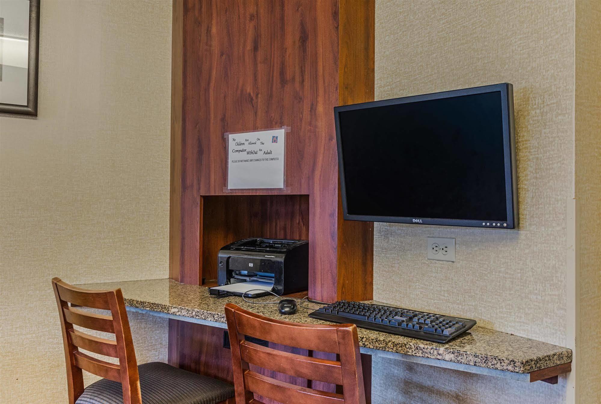 Cascade Rodeway Inn מראה חיצוני תמונה