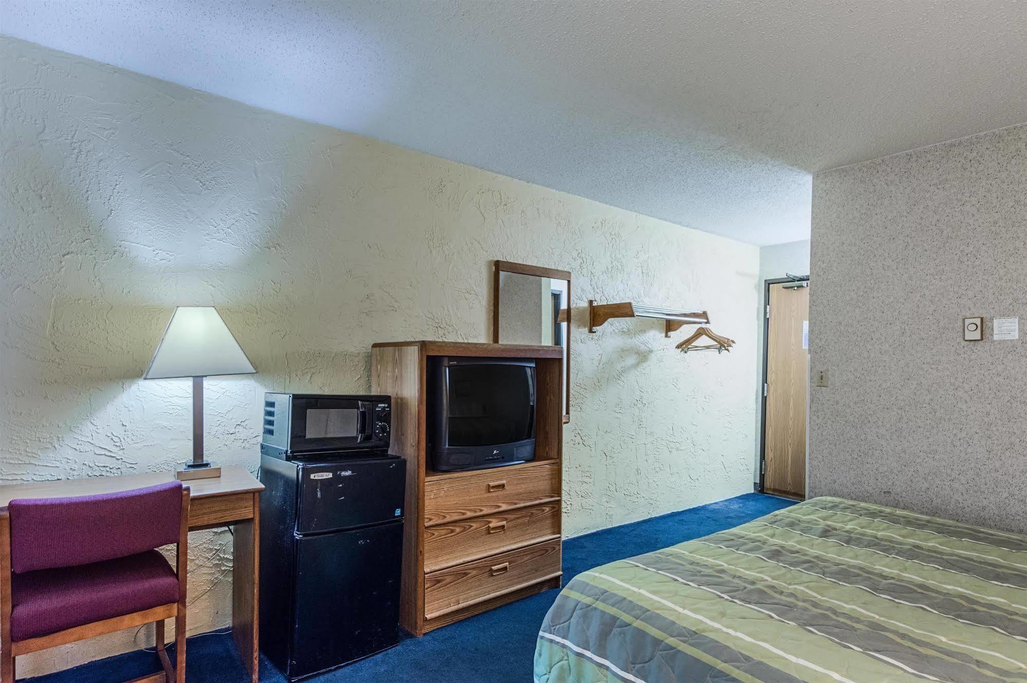 Cascade Rodeway Inn מראה חיצוני תמונה