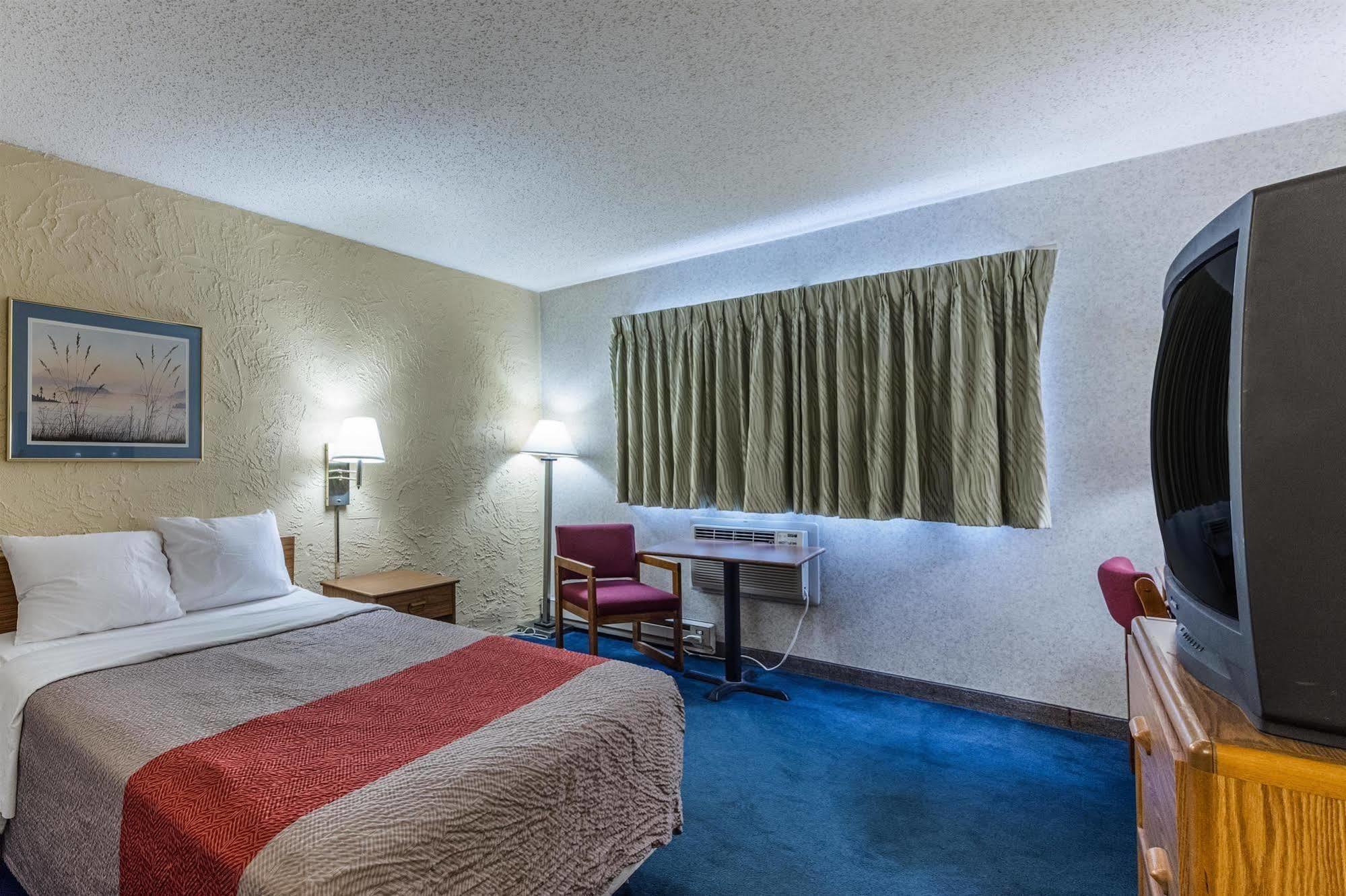Cascade Rodeway Inn מראה חיצוני תמונה